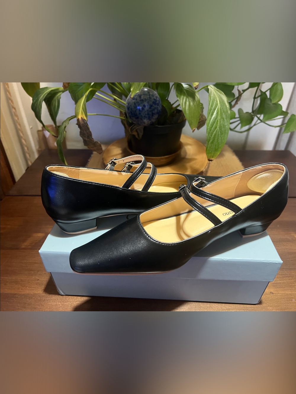 NWB-Women's Leather Black Double-Strap Mary Jane Flats